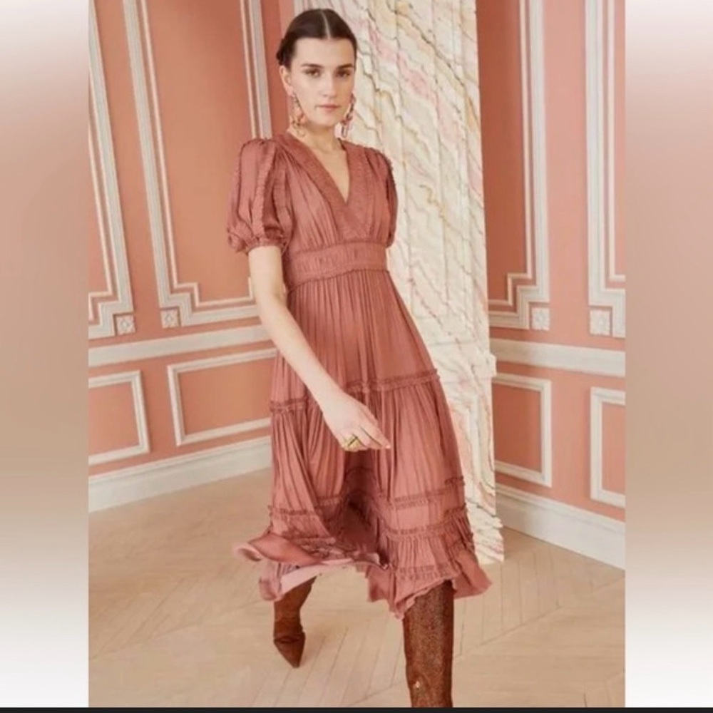 Ulla Johnson Ines Dress in Copper (Size 8)
***SOLD OUT**Cottagecore Whimsy Boho
